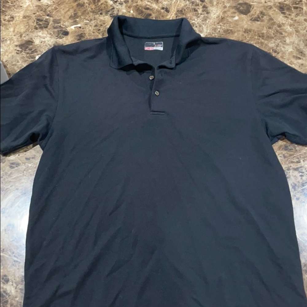 Black men’s tee
